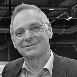 Ils nous parlent de... Pierre Ost